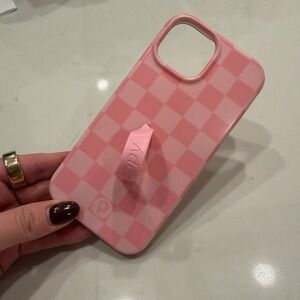 Blush checkered iPhone 15 loopy case